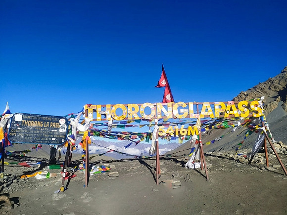 The new addition Thorong La Pass sign
