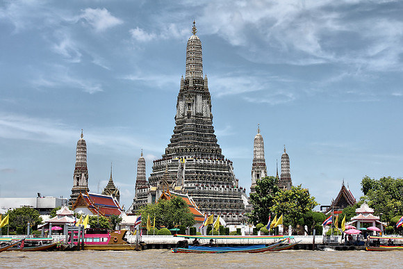 Wat Arun, Bangkok, Thailand 11_fhdr2