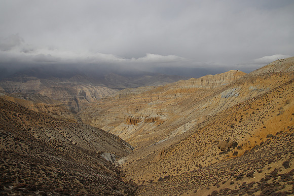 Tange to Chhuksang - Upper Mustang Trek 23
