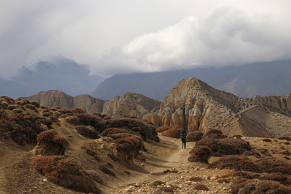 Tange to Chhuksang - Upper Mustang Trek 26