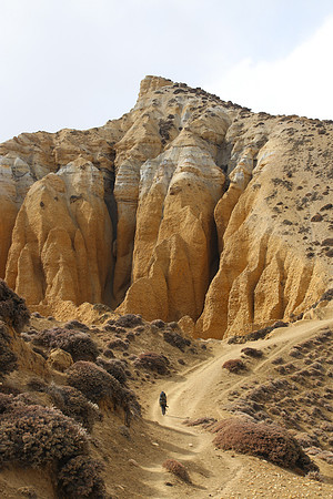 Tange to Chhuksang - Upper Mustang Trek 29