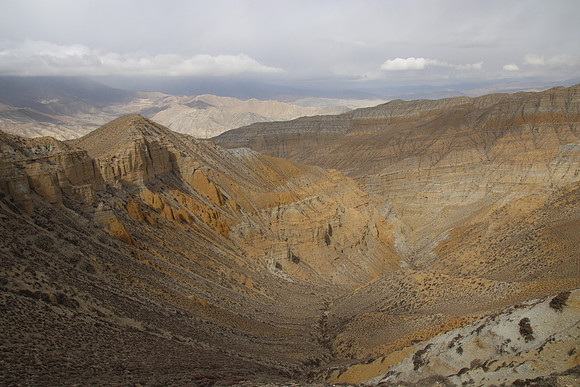 Tange to Chhuksang - Upper Mustang Trek 31