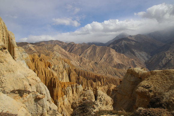 Tange to Chhuksang - Upper Mustang Trek 32