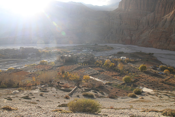 Tange to Chhuksang - Upper Mustang Trek 49
