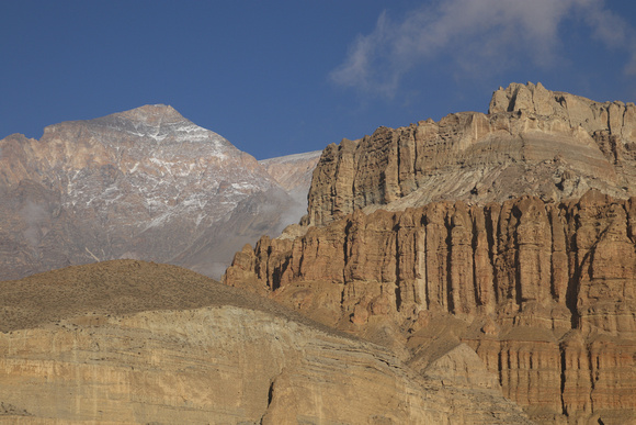 Tange to Chhuksang - Upper Mustang Trek 53