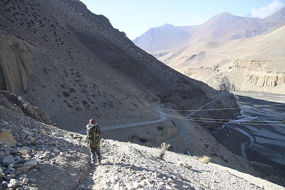 Tange to Chhuksang - Upper Mustang Trek 61