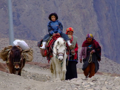 Nepalese Women - Nepal_resize