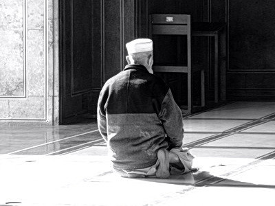 Prayers - Lahore, Pakistan_resize