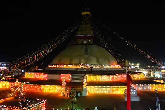 Boudhanath Stupa, Kathmandu, Nepal 17-16