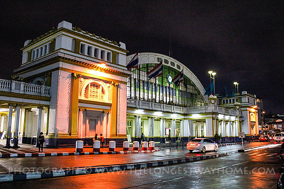 Hua Lamphong railway station, Bangkok at night 1_resize